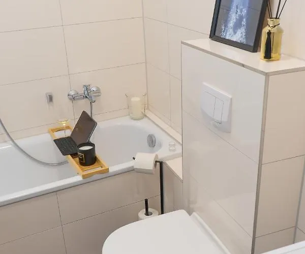 Apartment Für 4 Mit Terrasse Im Herzen Der Innenstadt Schwerin (Mecklenburg-Vorpommern)